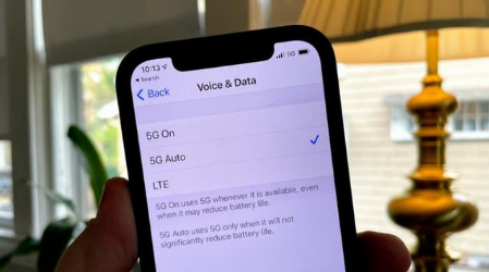 富阳苹果手机维修分享iPhone 12如何打开或关闭5G网络 