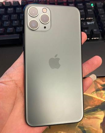 富阳苹果维修点分享iPhone 11 Pro黑屏小众故障解析 